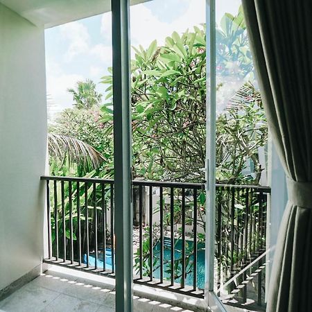 Hotel Casa Kayu Aya Seminyak Exterior foto