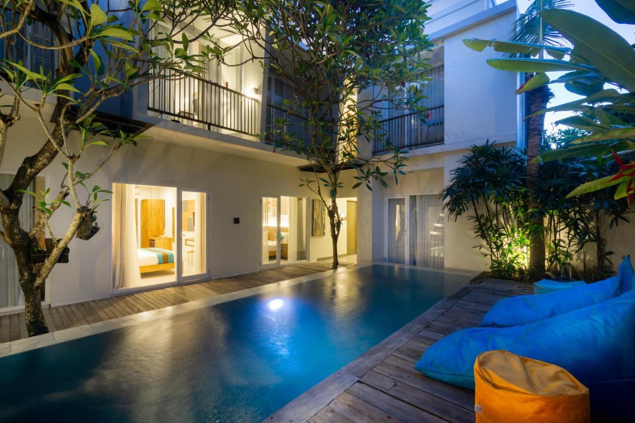 Hotel Casa Kayu Aya Seminyak Exterior foto