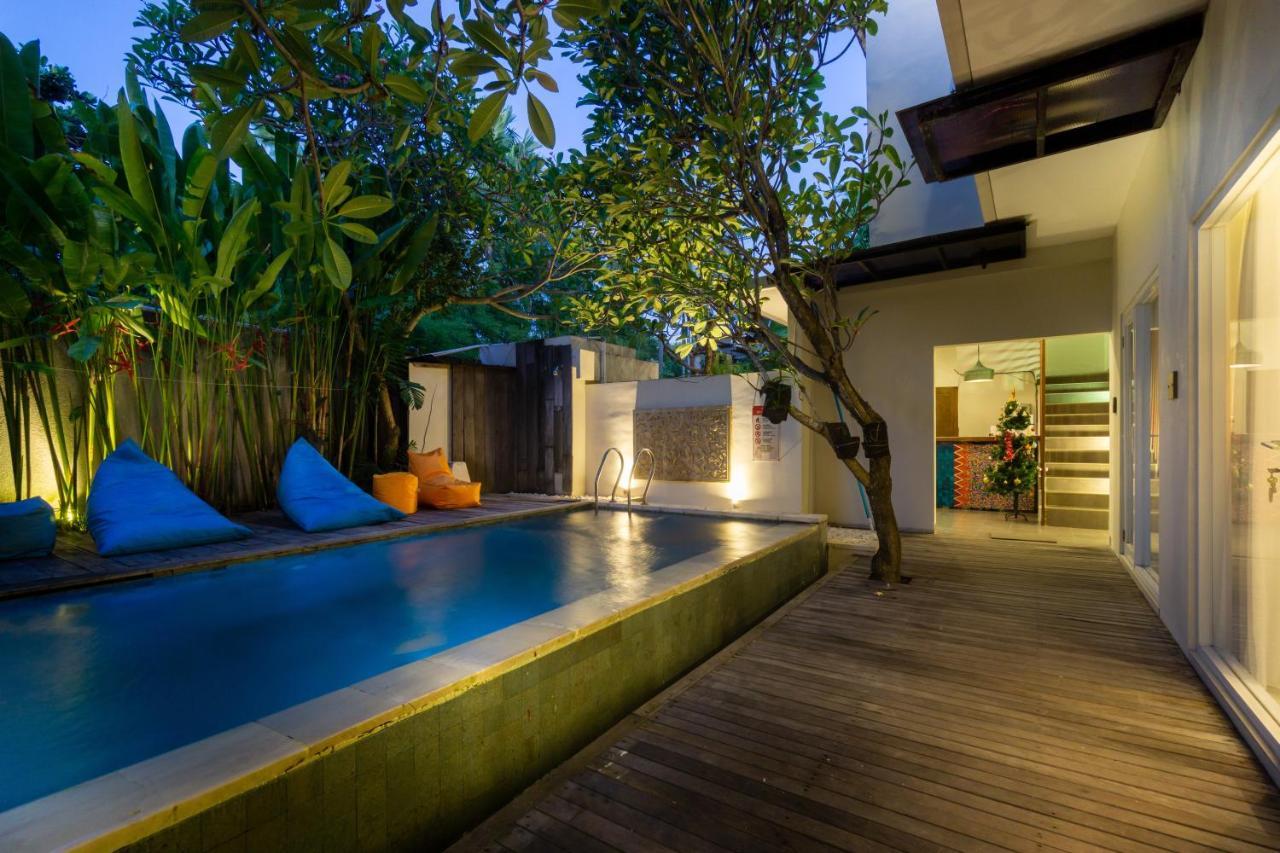 Hotel Casa Kayu Aya Seminyak Exterior foto